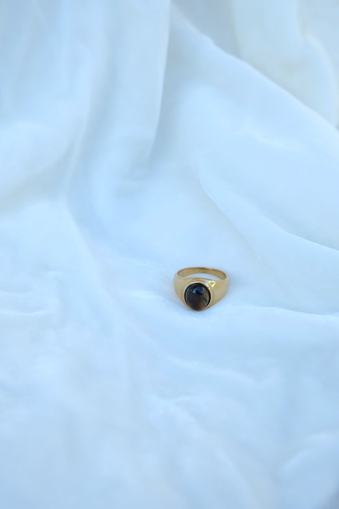 Oval Ring (Tiger Eye) Brown Ring